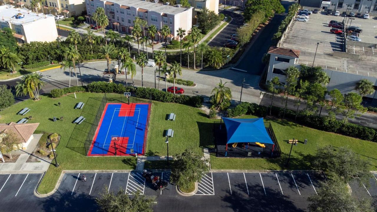Vista Cay Resort Orlando Exterior photo